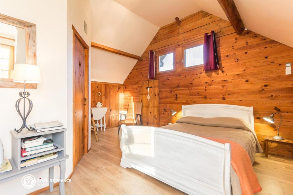 Ferme De La Cacheterie, Bed and Breakfast Fleury-la-Forêt Εξωτερικό φωτογραφία